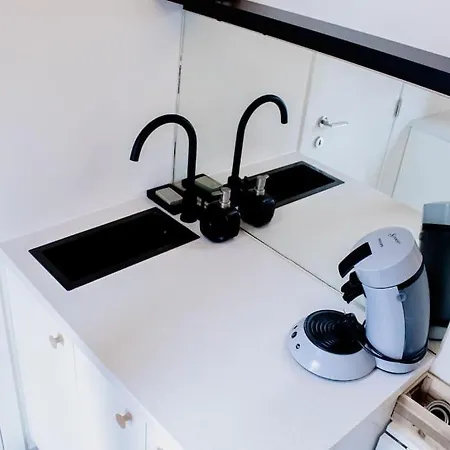 Tiniest House Of Zwijnaarde 헨트