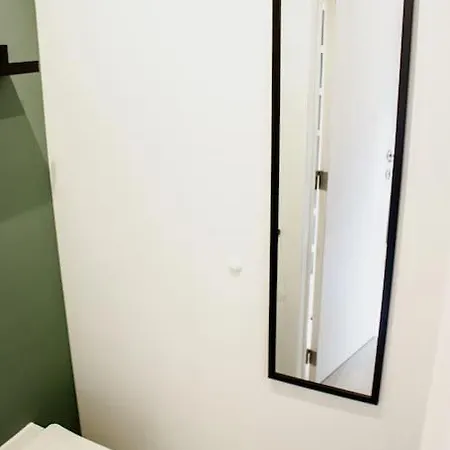 Tiniest House Of Zwijnaarde * 헨트