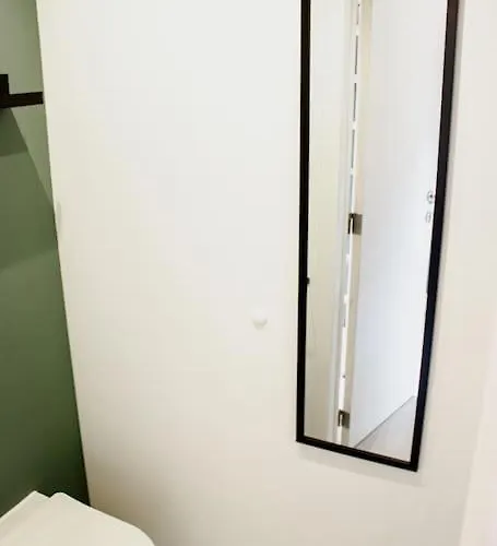 Tiniest House Of Zwijnaarde * 헨트