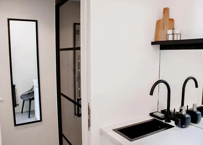 Tiniest House Of Zwijnaarde Gante